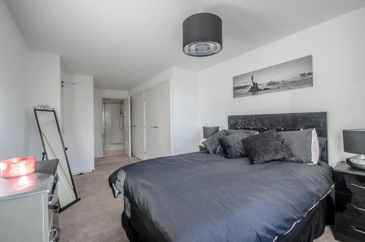 Orange Apartments Polmuir Gardens Only 7 Minutes To City Centre Aberdeen Eksteriør billede