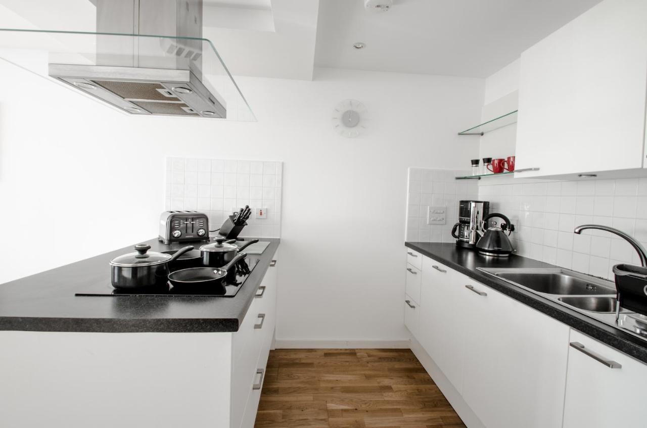 Orange Apartments Polmuir Gardens Only 7 Minutes To City Centre Aberdeen Eksteriør billede